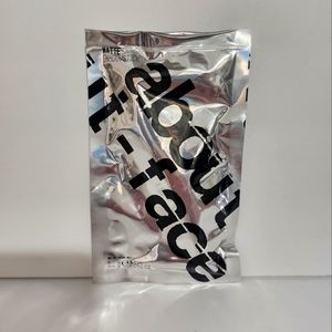 About Face Shadow Stick